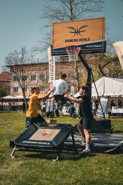 Basketball Hoop Rent – Basketball Equipment