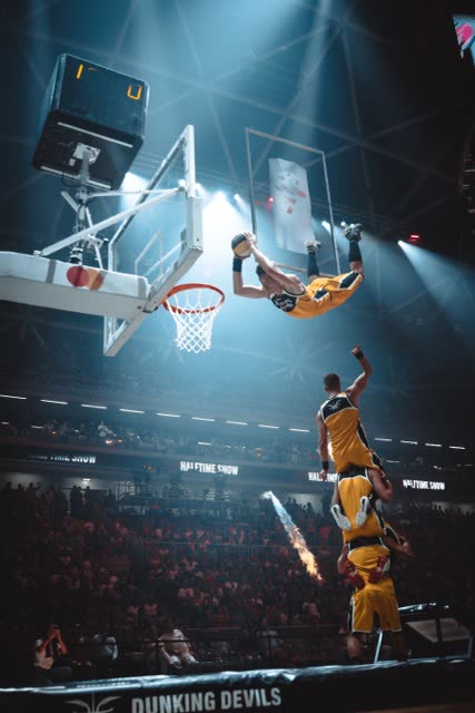 Dunking Devils