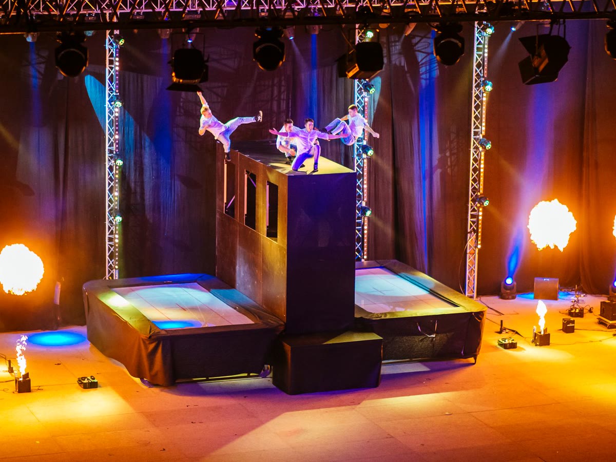Trampwall Show – Extreme / Acrobatics